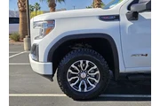 $33995 : GMC Sierra 1500 2020 4x4 AT4 thumbnail