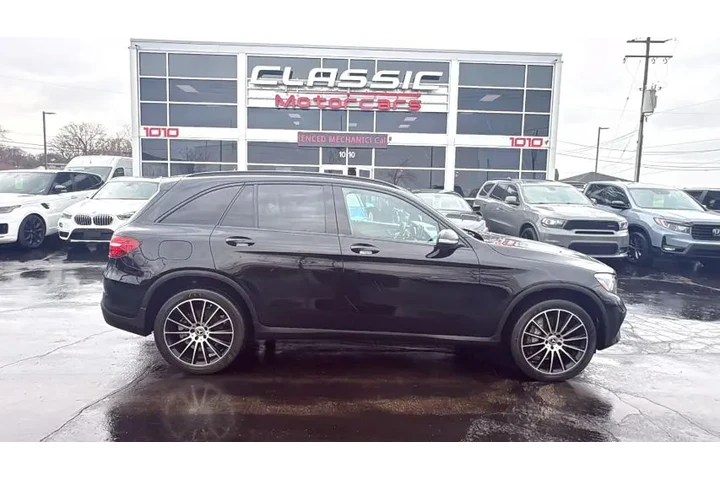 $16995 : 2019 GLC image 4