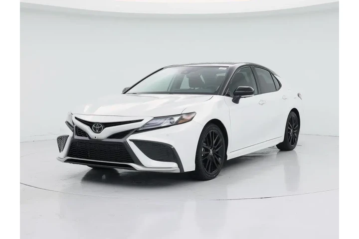 $32998 : Toyota Camry 2023 XSE 4dr Se image 4