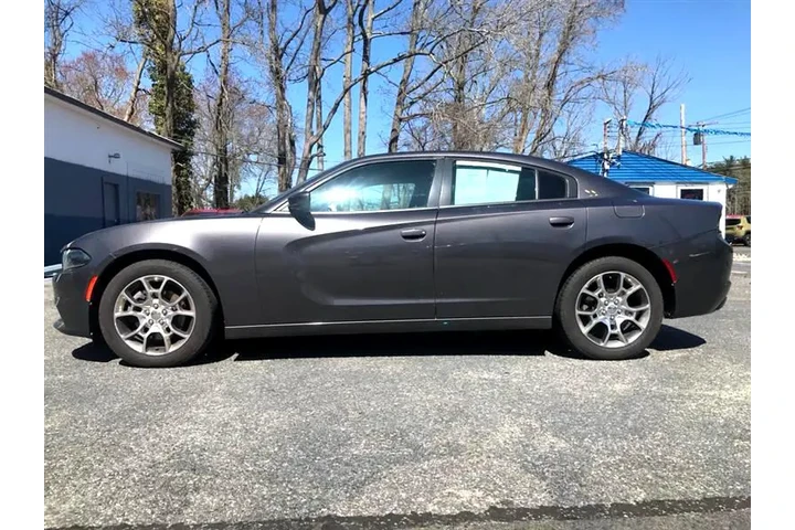 $11500 : 2015 Charger image 4