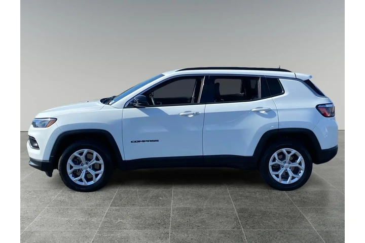 $26737 : Jeep Compass 2024 image 2