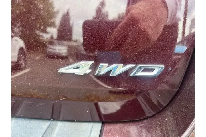 $35988 : Ford Explorer 2023 AWD XLT 4 image 8