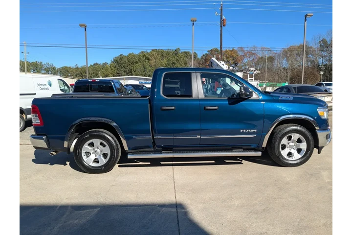 $31850 : Ram 1500 2023 4x2 Big Horn 4 image 3