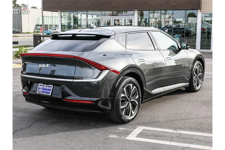 $22998 : Kia EV6 2023 Wind 4dr Crosso image 6