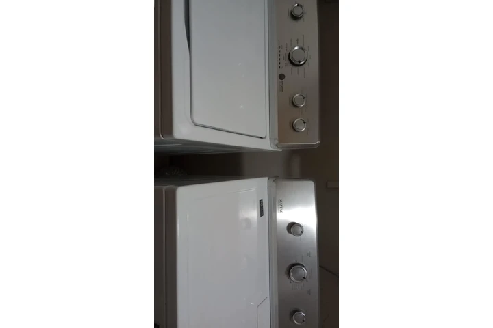 $360 : Lavadora y secadora MAYTAG image 1