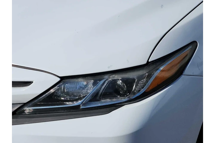 $19995 : Toyota Camry 2021 SE 4dr Sed image 9