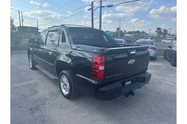$11297 : 2012 Avalanche LTZ image 8