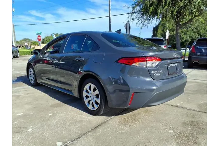 $20620 : Toyota Corolla 2024 LE 4dr S image 5