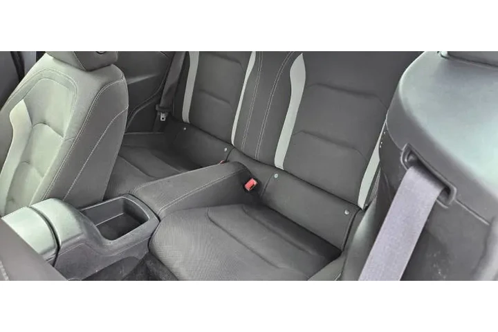 $16990 : 2019 Camaro LT image 9