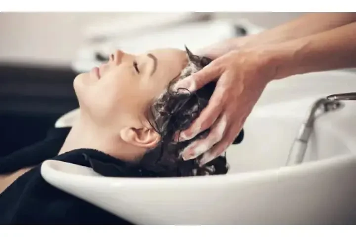 Salon de Belleza en Palmdale image 2