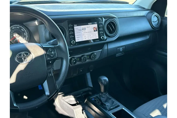 $27980 : Toyota Tacoma 2023 4x2 SR 4d image 8