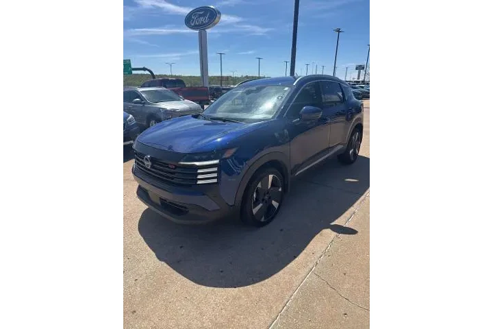 $24795 : Nissan Kicks 2025 AWD SR 4dr image 2