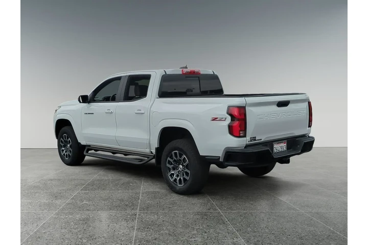 $36700 : Chevrolet Colorado 2023 4x4 image 3