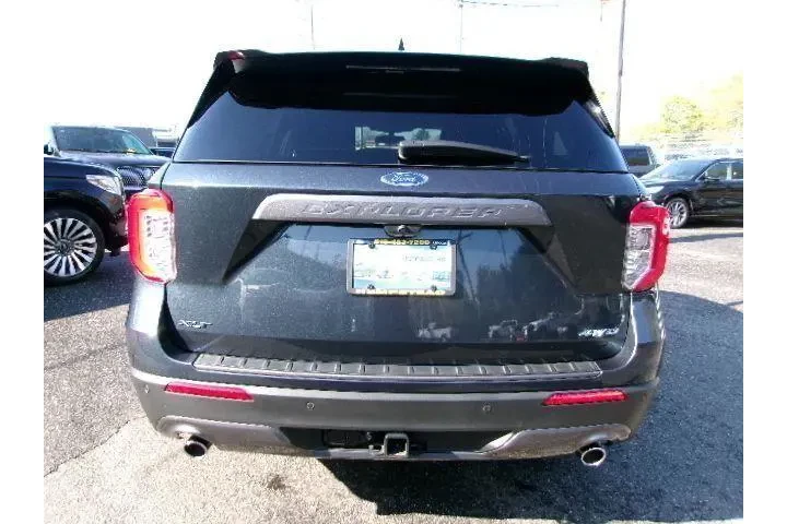 $33396 : Ford Explorer 2022 AWD XLT 4 image 7