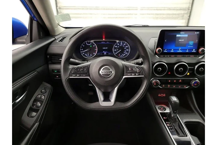 $17998 : Nissan Sentra 2023 SV 4dr Se image 10