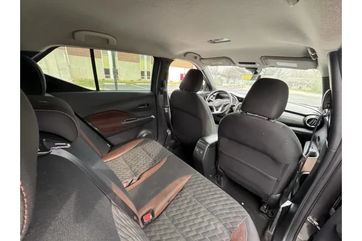 $10999 : 2021 Kicks SR image 8