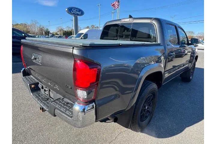 $30700 : Toyota Tacoma 2019 4x4 TRD P image 6
