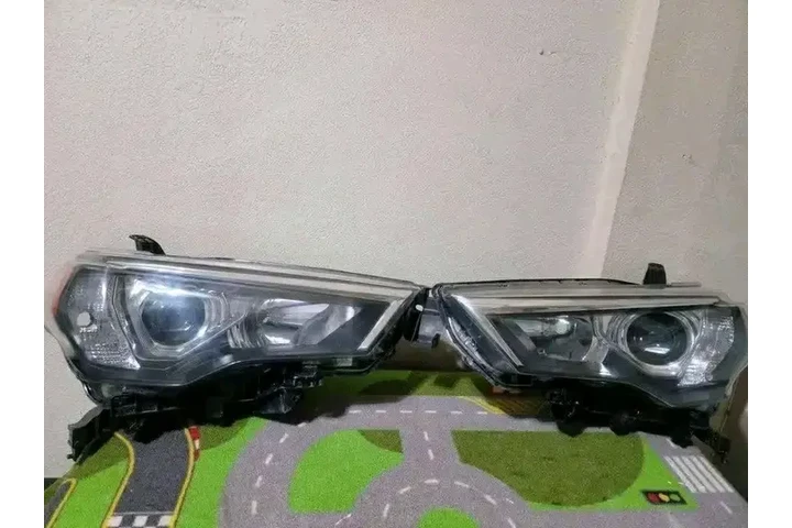 $380 : TOYOTA COROLLA image 1