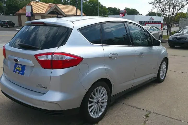 $7999 : 2014 C-MAX Hybrid SEL image 7