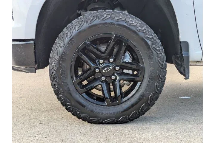 $39999 : Chevrolet Silverado 1500 202 image 10