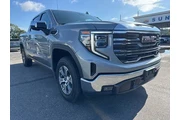 $39996 : GMC Sierra 1500 2025 4x2 SLT thumbnail