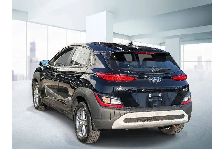 $18999 : Hyundai KONA 2023 AWD SE 4dr image 3