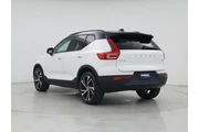 $24998 : Volvo XC40 2021 AWD T5 R-Des thumbnail
