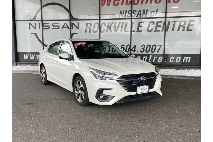 Subaru Legacy 2023 AWD Premi image 2