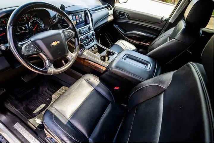 $23520 : Chevrolet Suburban 2019 4x4 image 7