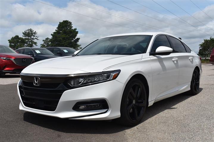 2019 Accord Sport image 1