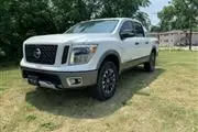 2018 Titan en Dallas