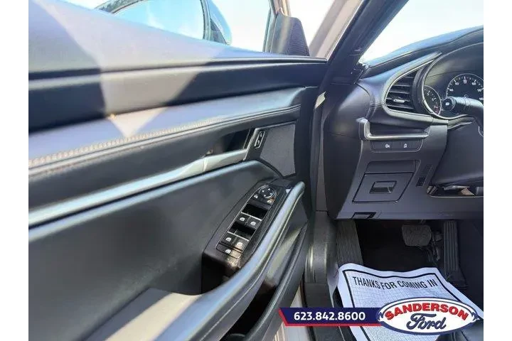 $22888 : Mazda Mazda3 Hatchback 2025 image 9