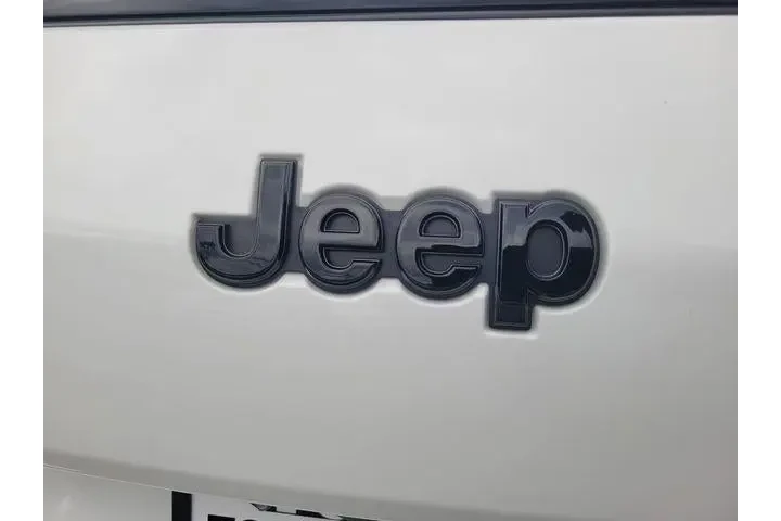 $26863 : Jeep Grand Cherokee L 2021 4 image 7