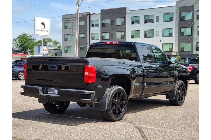 $17972 : 2017 Silverado 1500 LT Z71 image 10