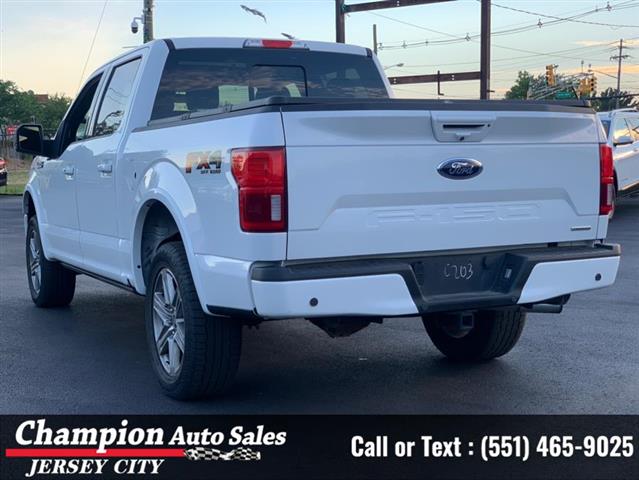 Used 2019 F-150 LARIAT 4WD Su image 10