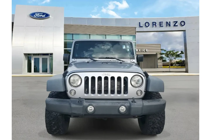 $8880 : Jeep Wrangler 2014 4x4 Sport image 2