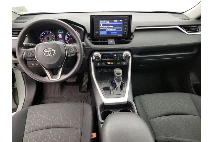 $30998 : Toyota RAV4 2021 XLE 4dr SUV image 9