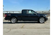 $16990 : Ford F-150 2018 4x2 Lariat 4 thumbnail