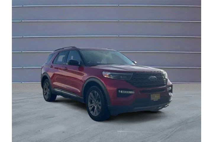 $29299 : Ford Explorer 2022 AWD XLT 4 image 1