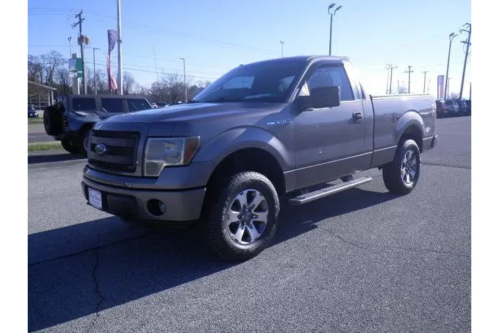$18980 : Ford F-150 2014 4x4 STX 2dr image 2