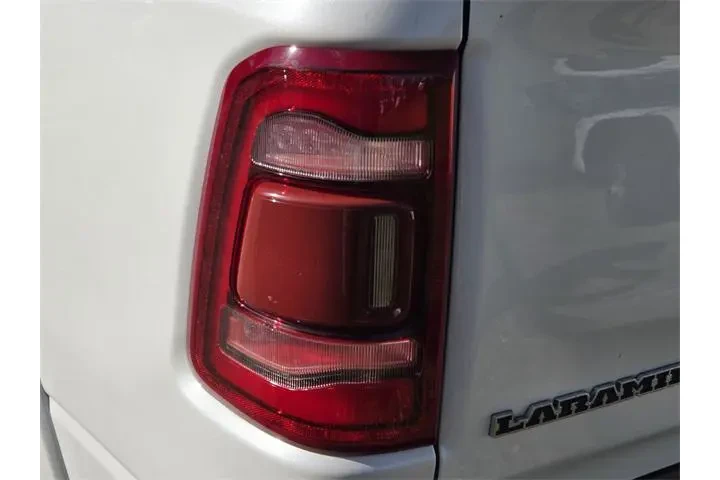 $36590 : Ram 1500 2022 4x4 Laramie 4d image 8