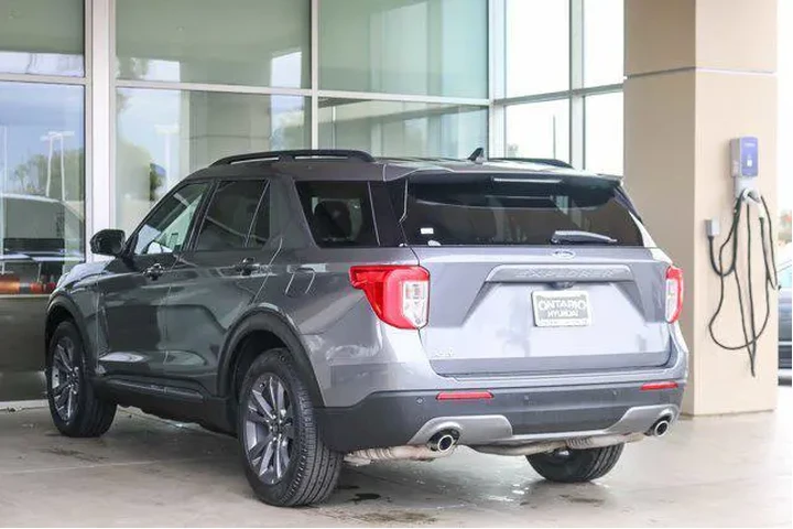 $24936 : Ford Explorer 2022 XLT 4dr S image 6