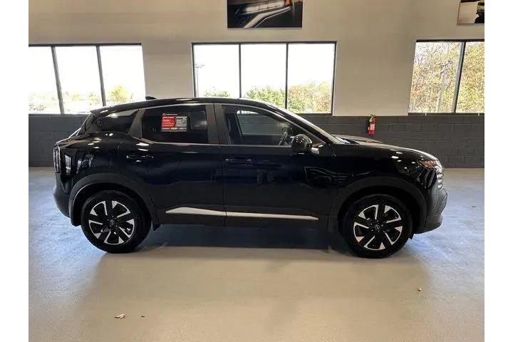 $23995 : Nissan Kicks 2025 AWD SV 4dr image 7