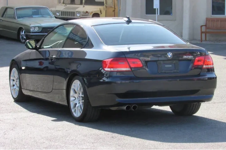 $8995 : 2010 BMW 3 Series 328i image 5