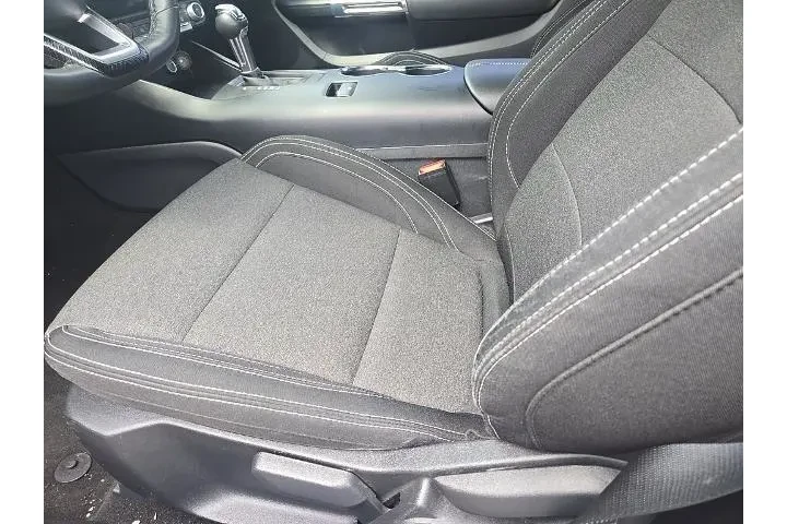 $30345 : Ford Mustang 2025 EcoBoost 2 image 5