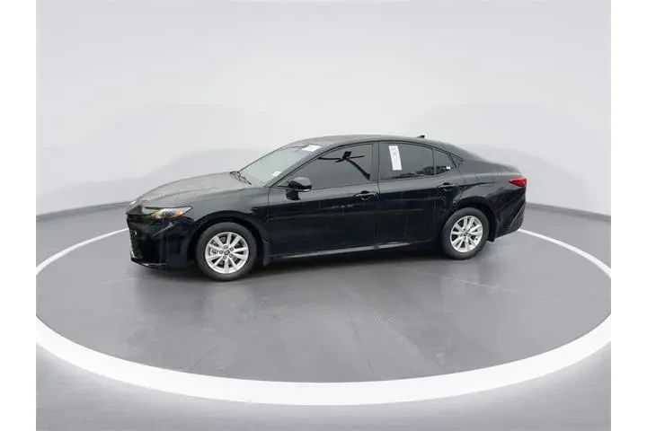 $27905 : Toyota Camry 2025 LE 4dr Sed image 3