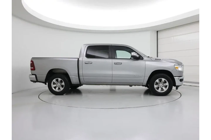 $35998 : Ram 1500 2024 4x2 Laramie 4d image 7
