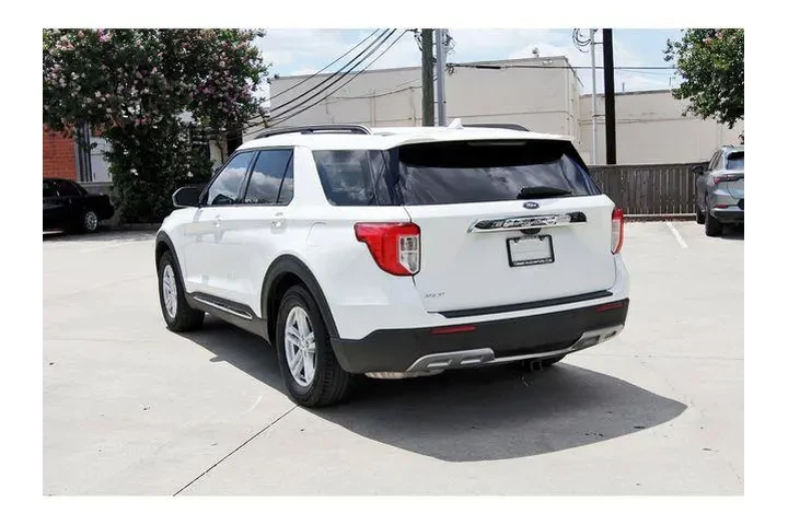 $24500 : Ford Explorer 2022 XLT 4dr S image 2