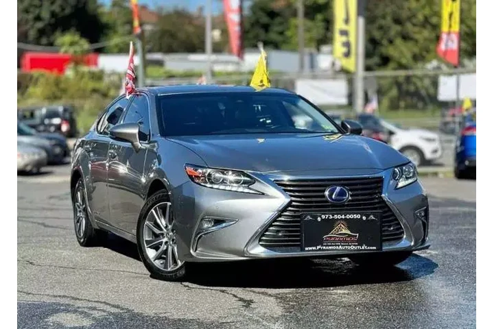 2016 LEXUS ES2016 LEXUS ES image 3