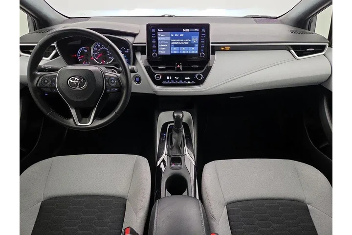 $19998 : Toyota Corolla Hatchback 202 image 9